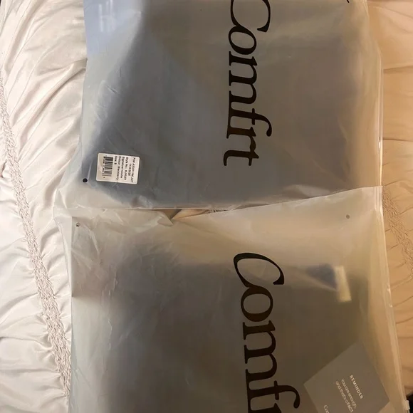 Comfrt BlackBerry Hoodie and Sweatpants Set - Picture 6 of 6